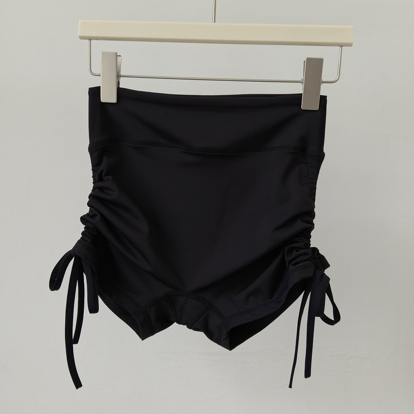 High-Waisted Yoga Shorts for W - đánh giá và giá Pilates Yoga Hot
